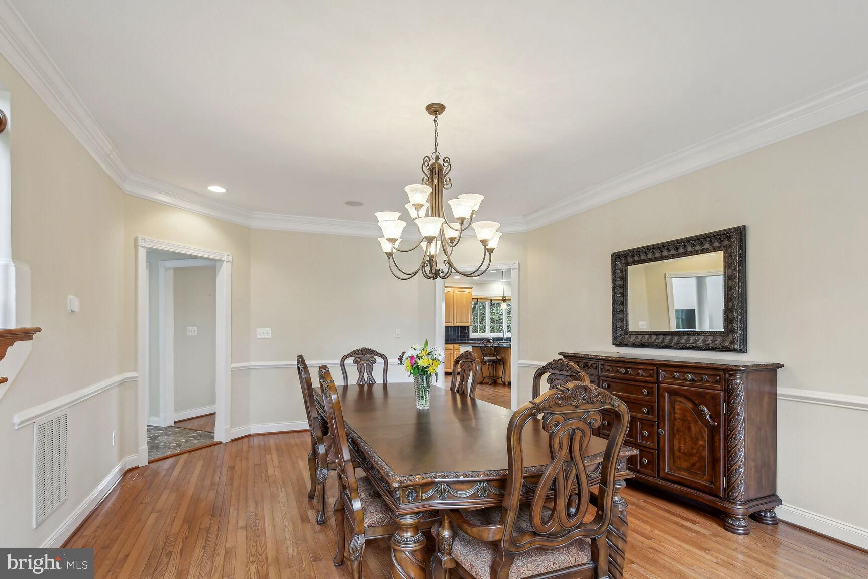 17586 Tobermory Pl