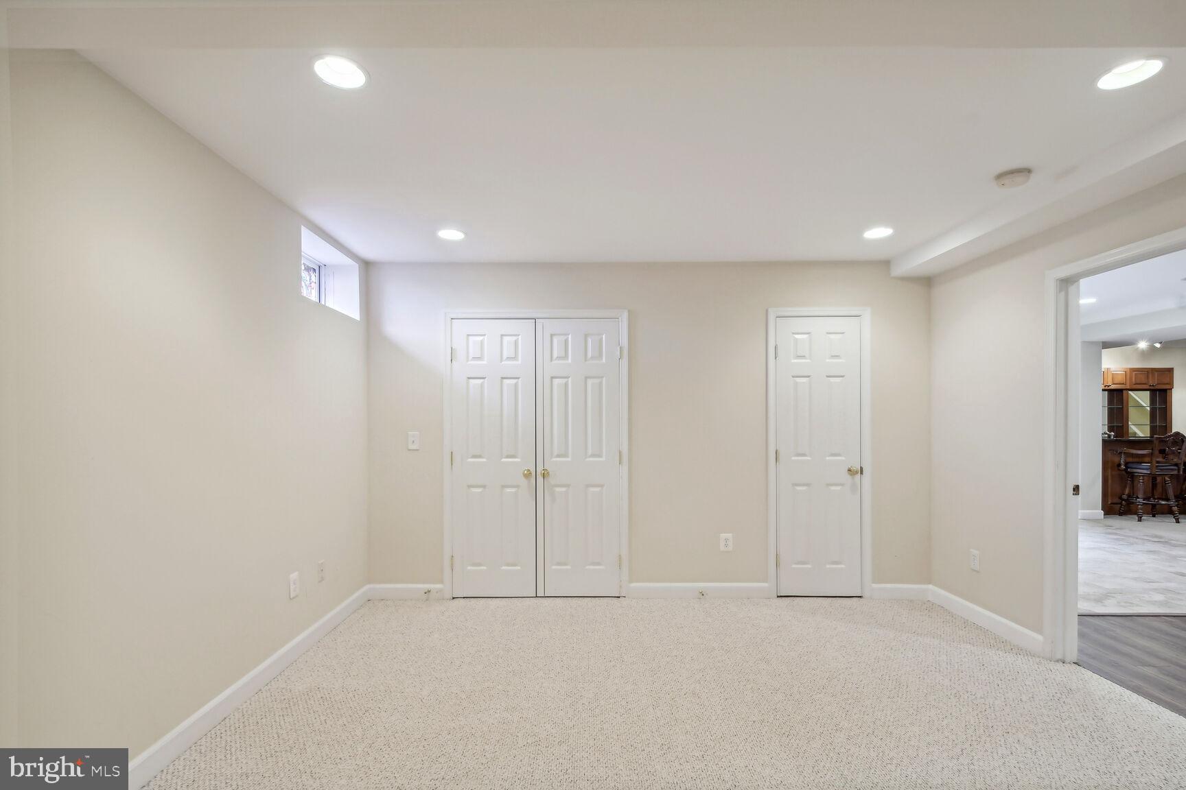 17586 Tobermory Pl