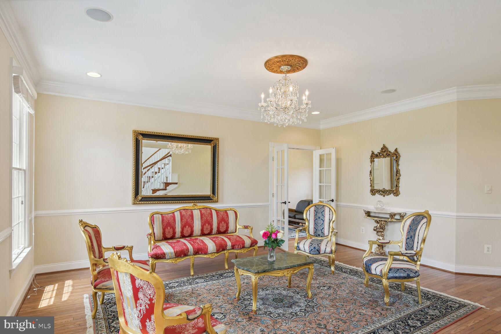 17586 Tobermory Pl