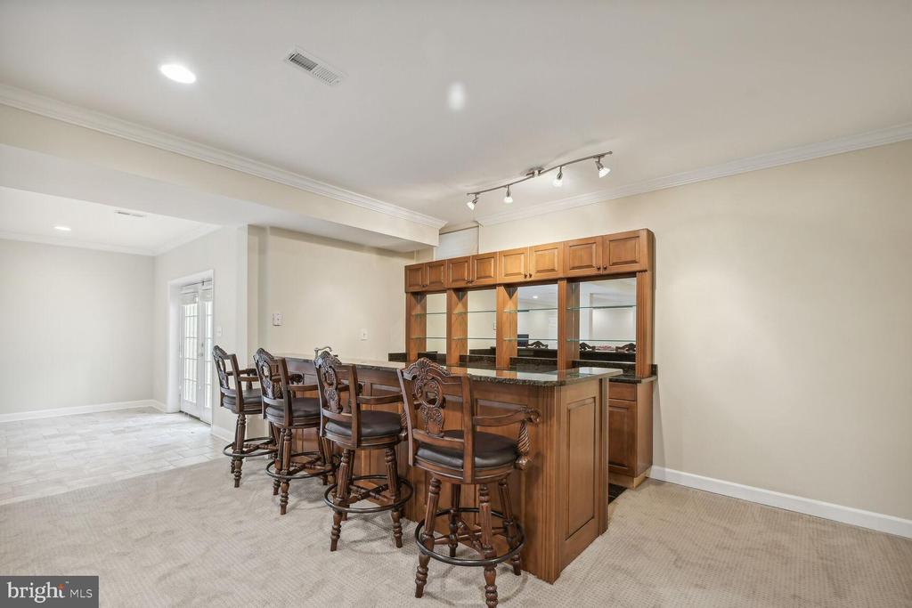 17586 Tobermory Pl