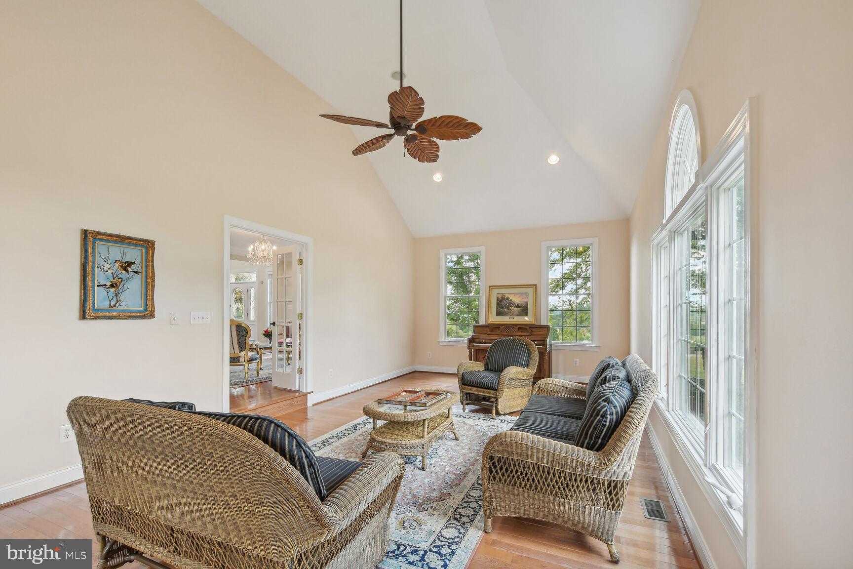 17586 Tobermory Pl
