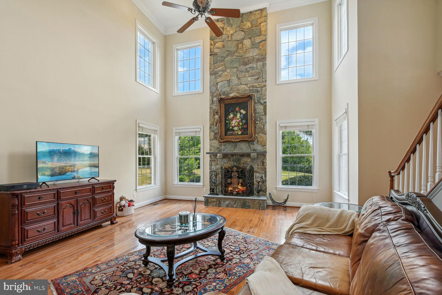 17586 Tobermory Pl