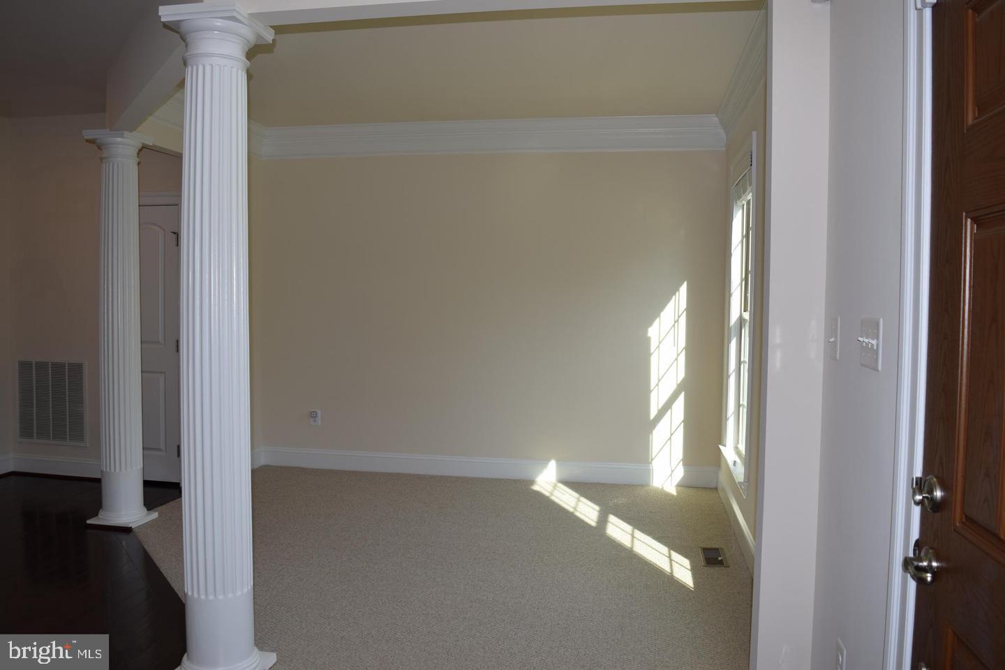 42159 TECUMSEH HILLS DR