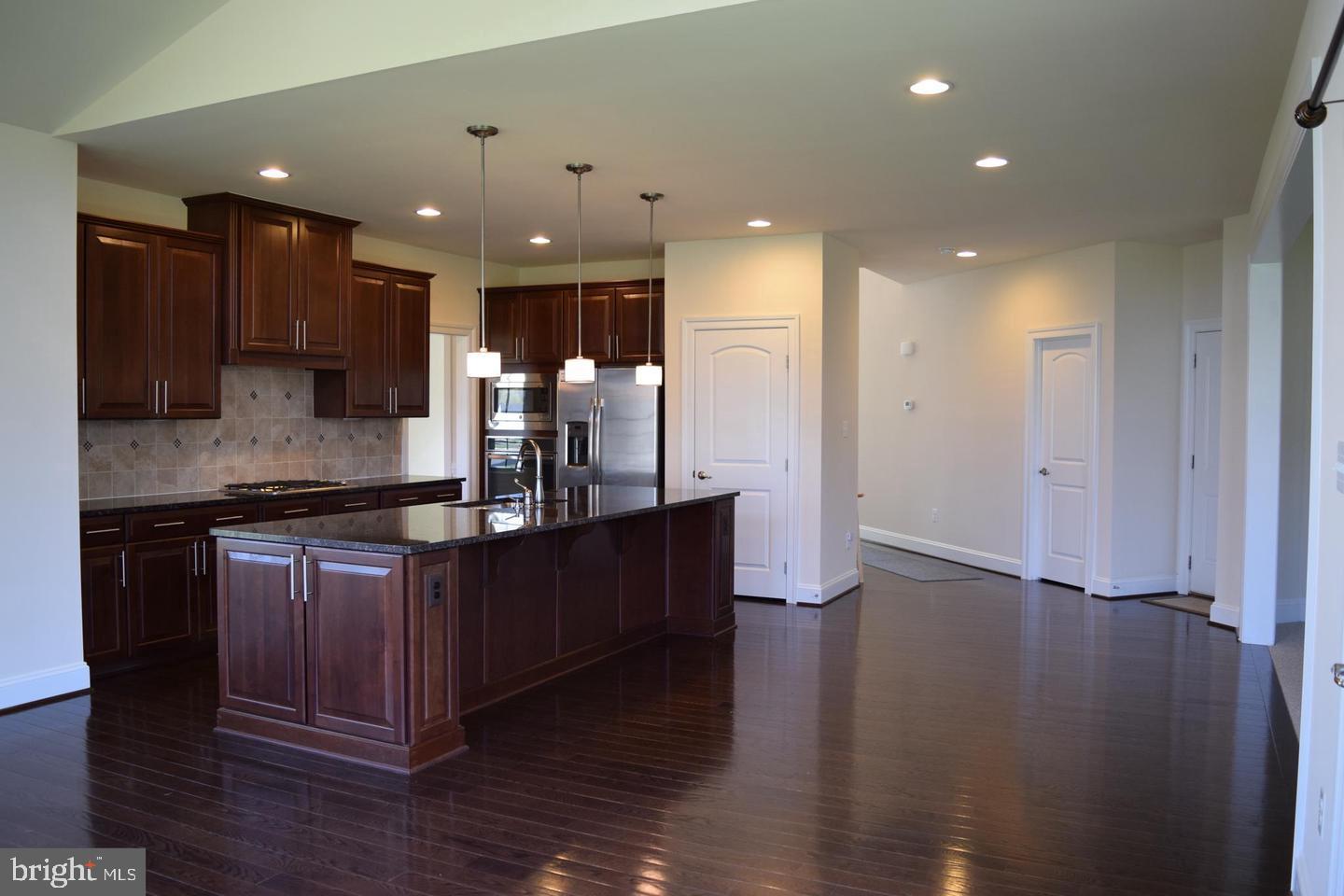 42159 TECUMSEH HILLS DR
