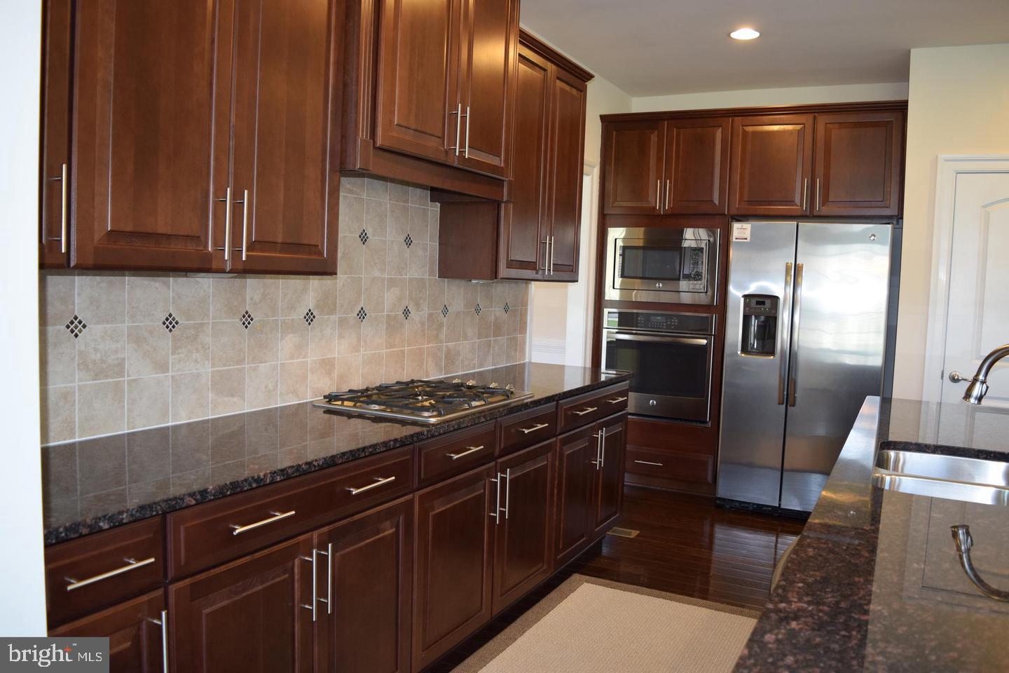 42159 TECUMSEH HILLS DR