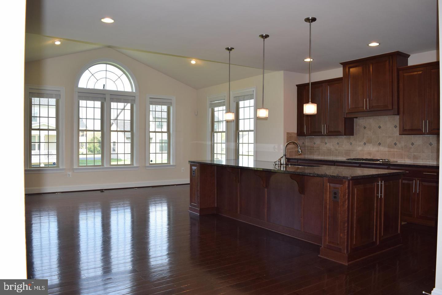 42159 TECUMSEH HILLS DR