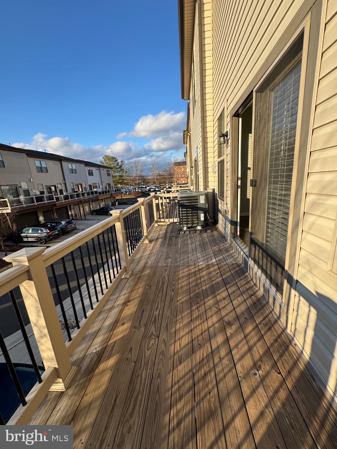 120 TOLOCKA TERRACE NE