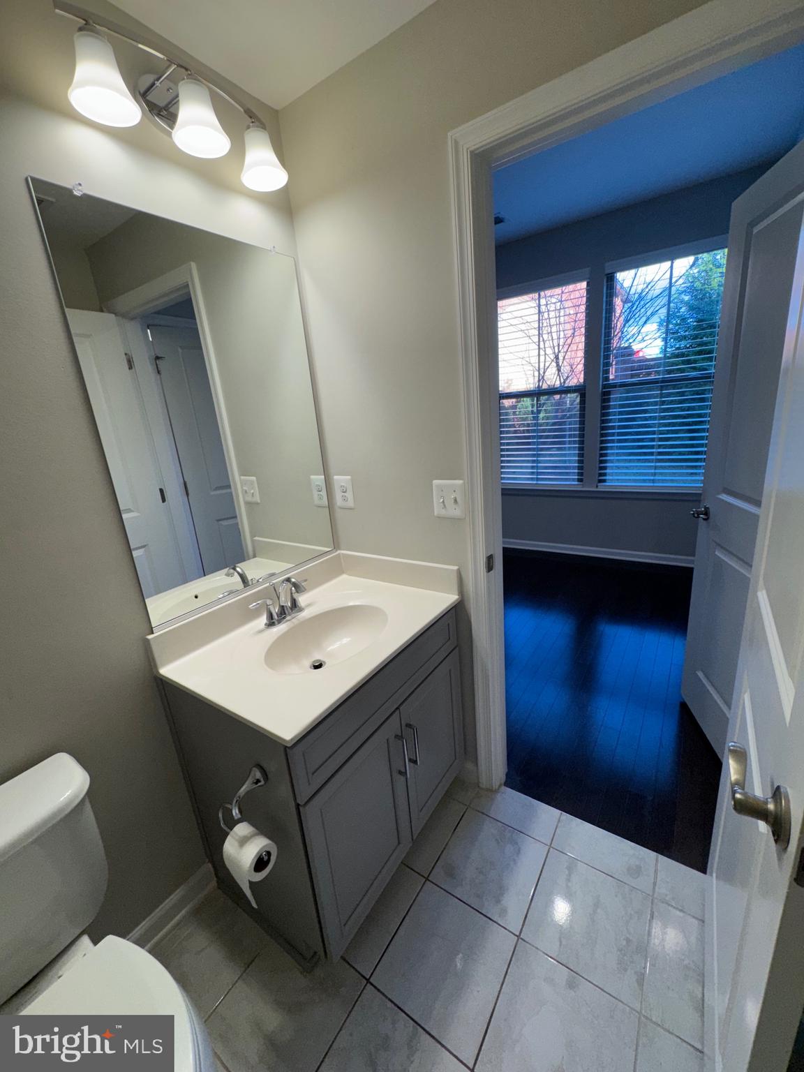 120 TOLOCKA TERRACE NE