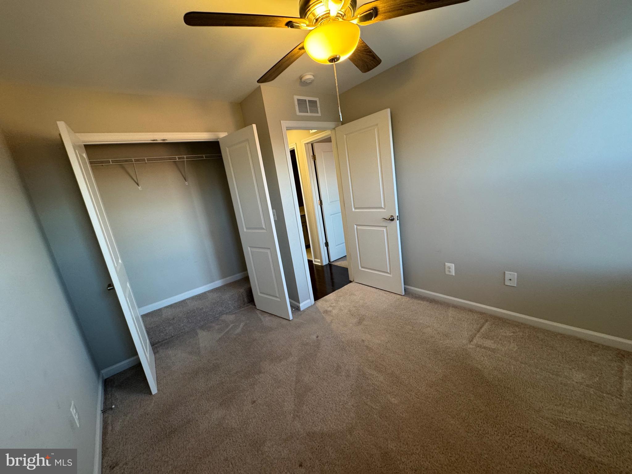 120 TOLOCKA TERRACE NE