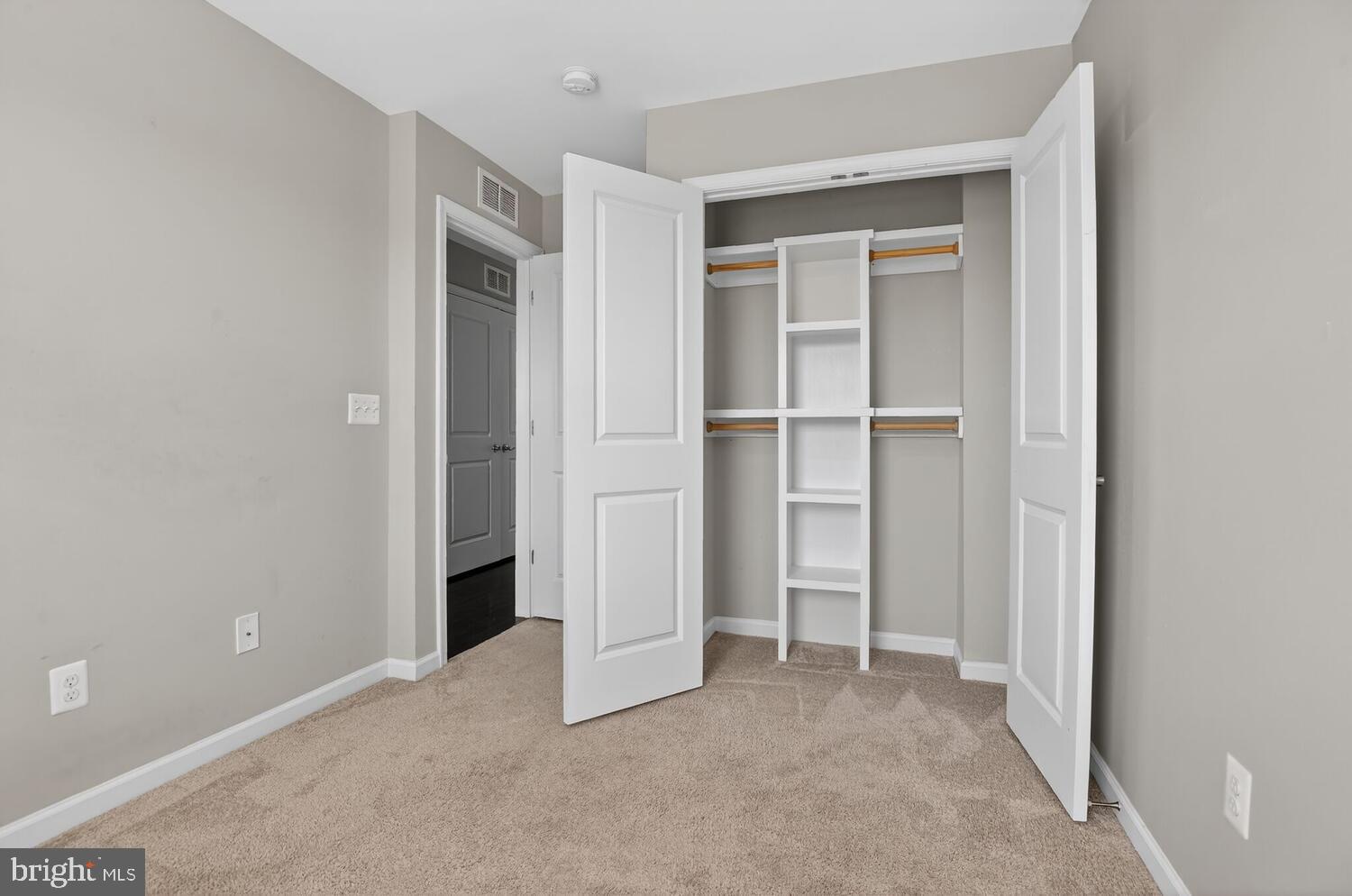 120 TOLOCKA TERRACE NE