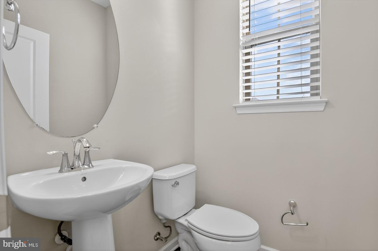 120 TOLOCKA TERRACE NE