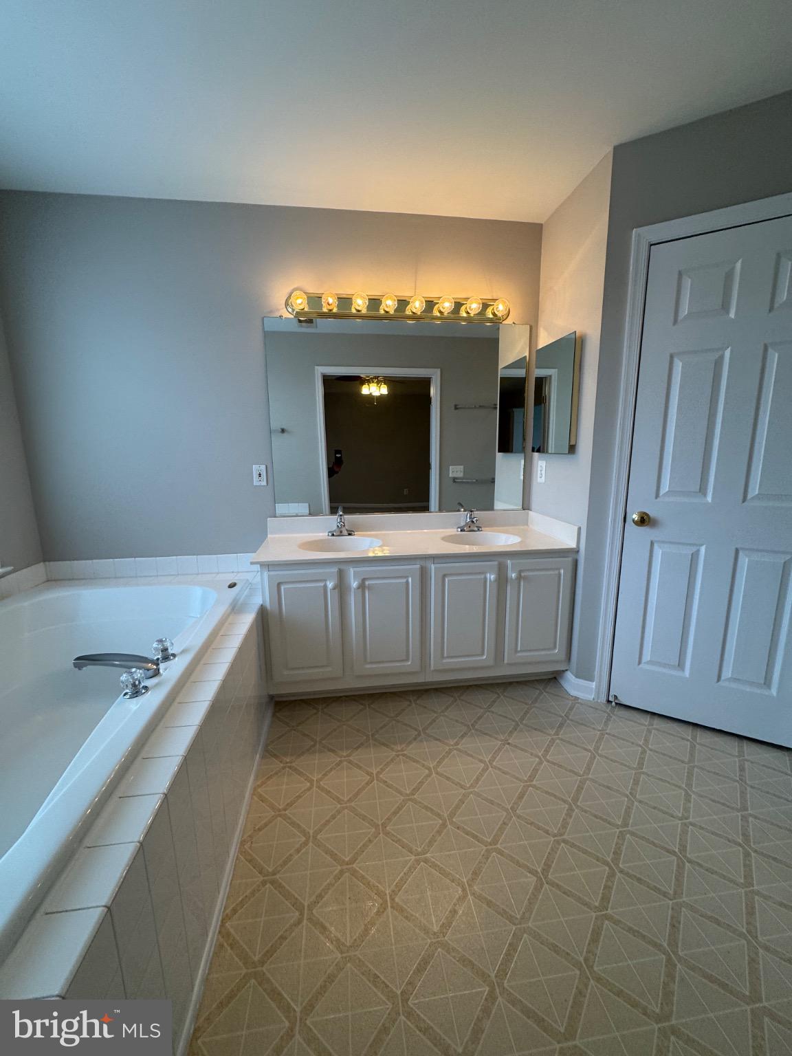 45776 MOUNTAIN PINE SQUARE 45776