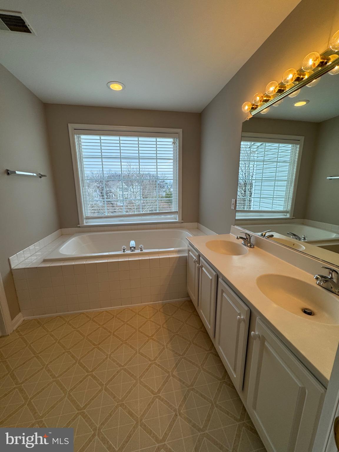 45776 MOUNTAIN PINE SQUARE 45776