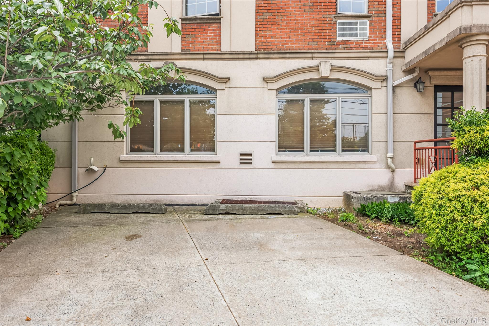 66-06 70th Street Unit: R5
