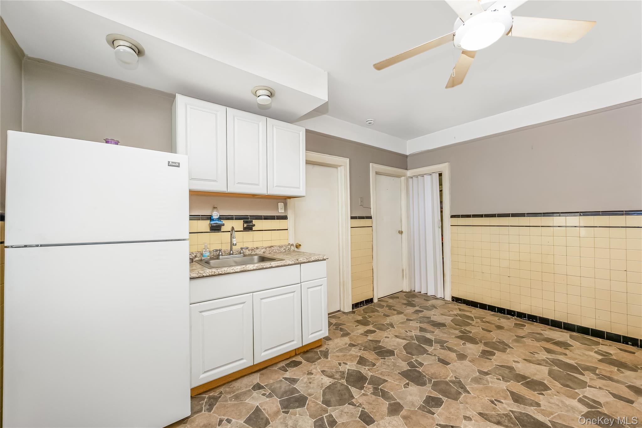 59-56 57th Road