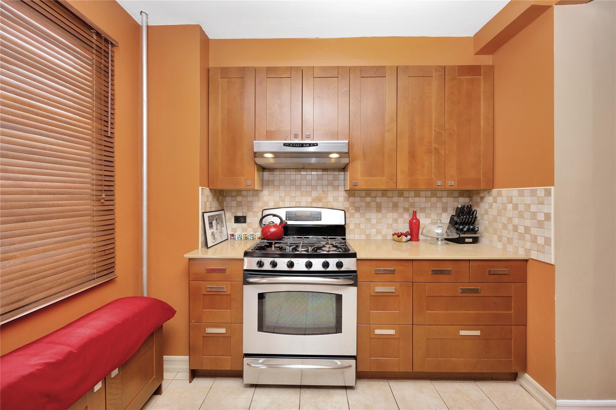 78-28 64 Place