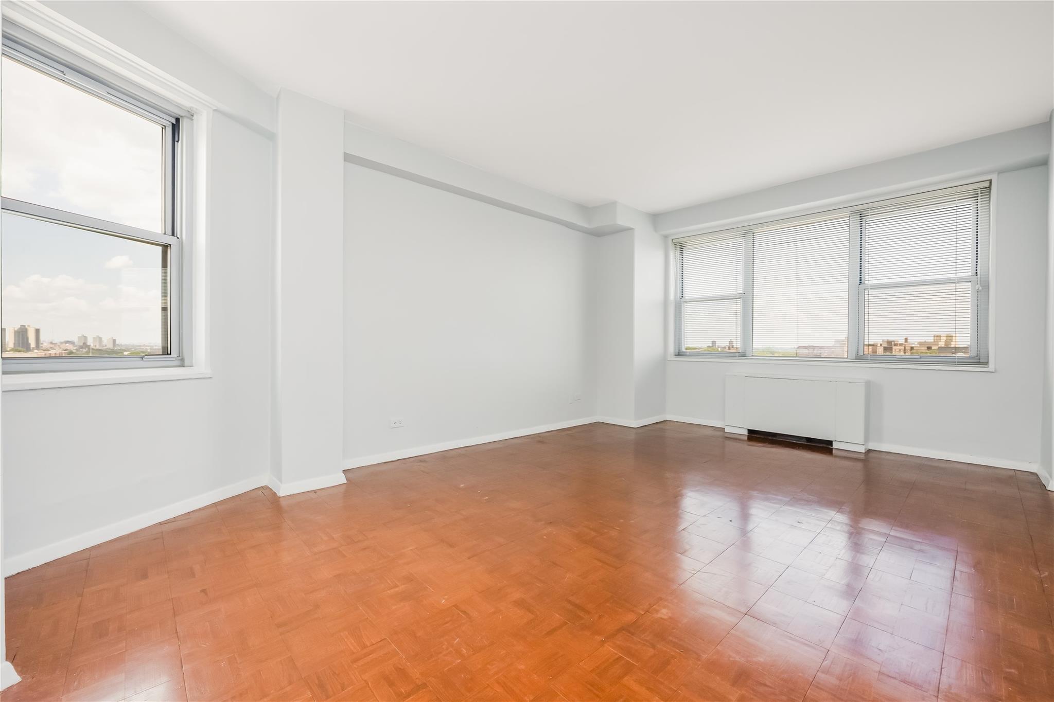 85-15 Main Street Unit: 12I