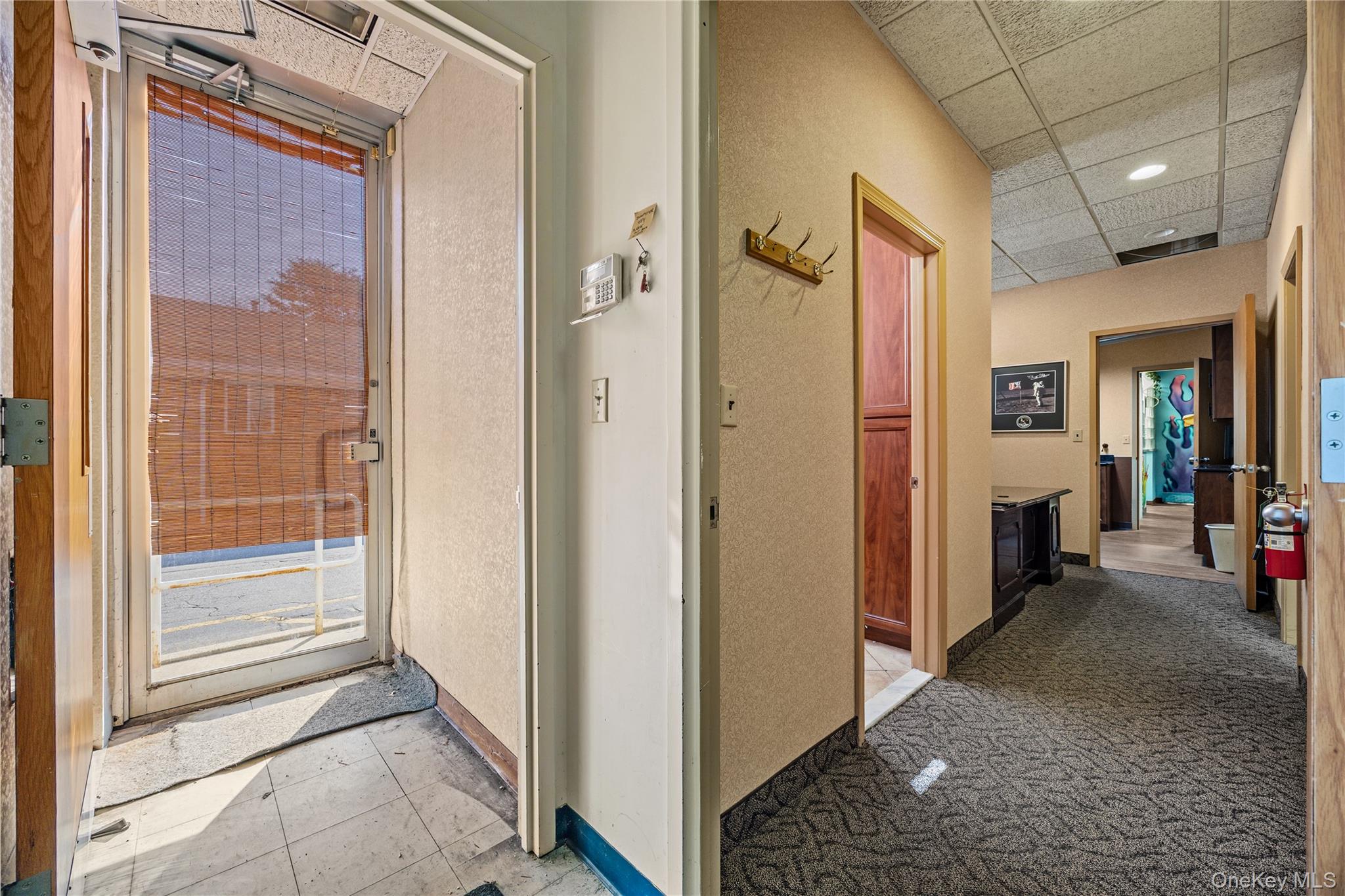 1171 Old Country Road Unit: 104