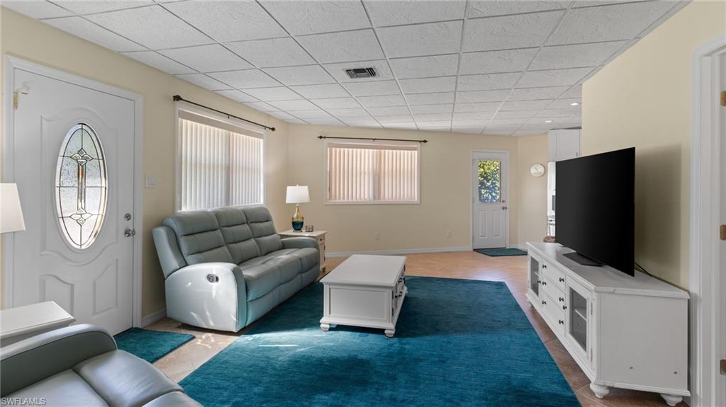 9817 Pennsylvania AVE