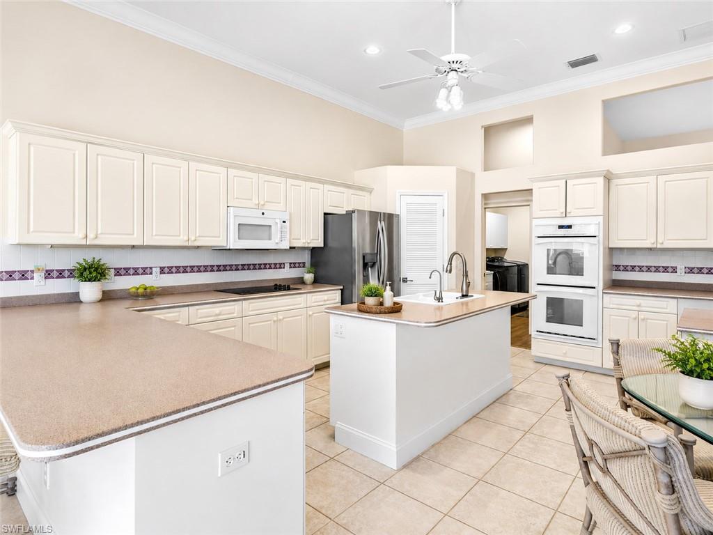 9797 Alhambra LN
