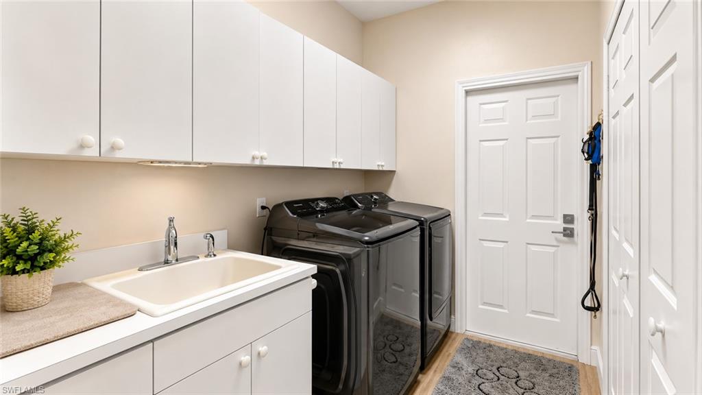 9797 Alhambra LN