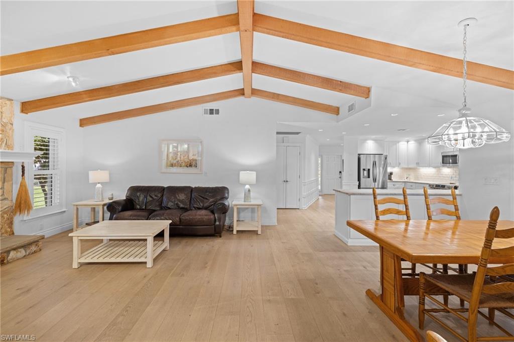 9715 Winchester Wood