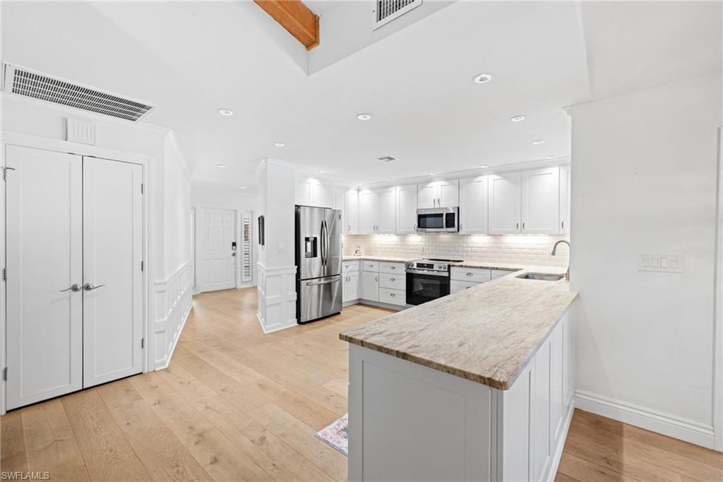 9715 Winchester Wood