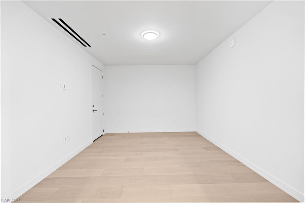 1500 SEAGRASS BLVD 1005