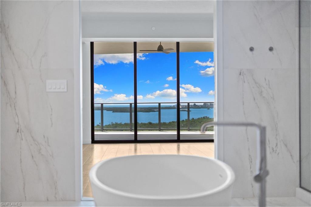 1500 SEAGRASS BLVD 1005