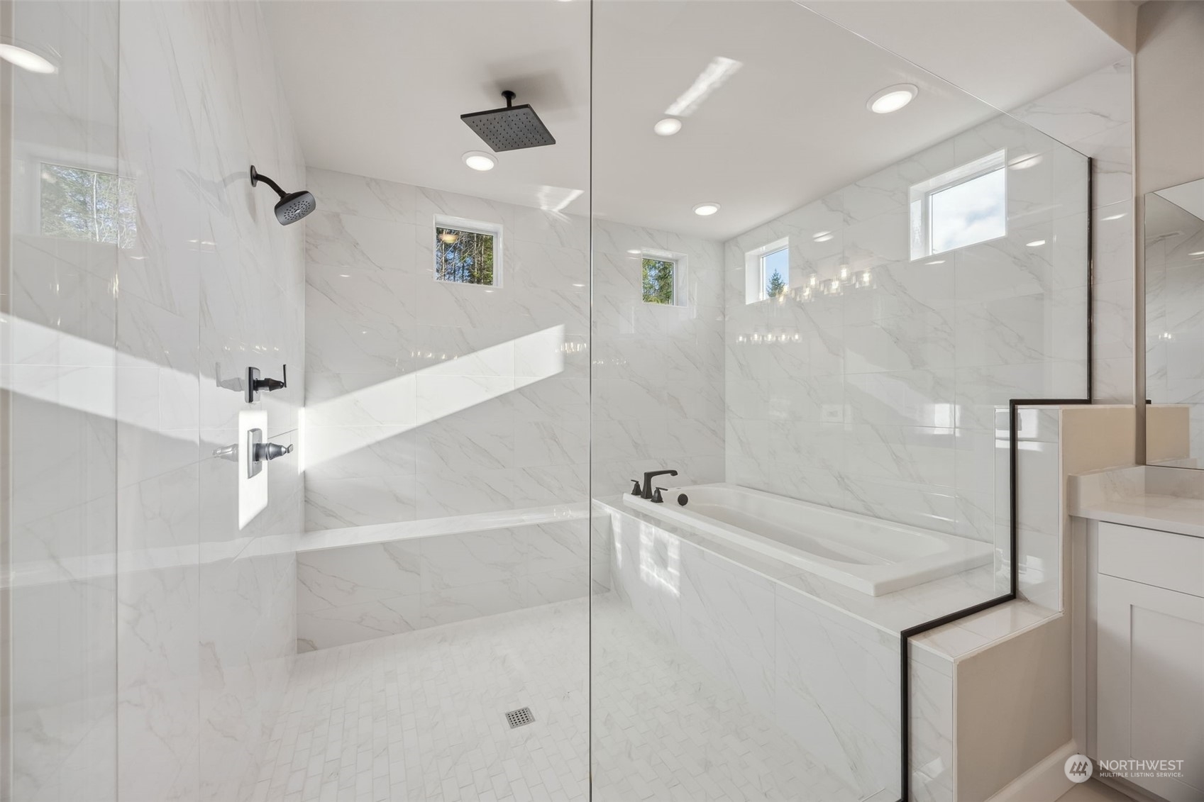 10311 132nd Avenue NE Unit: 9