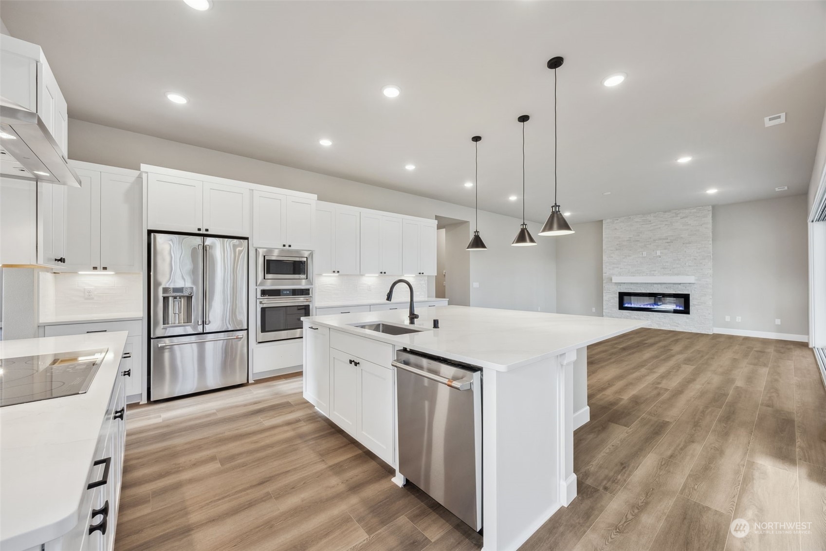 10311 132nd Avenue NE Unit: 9
