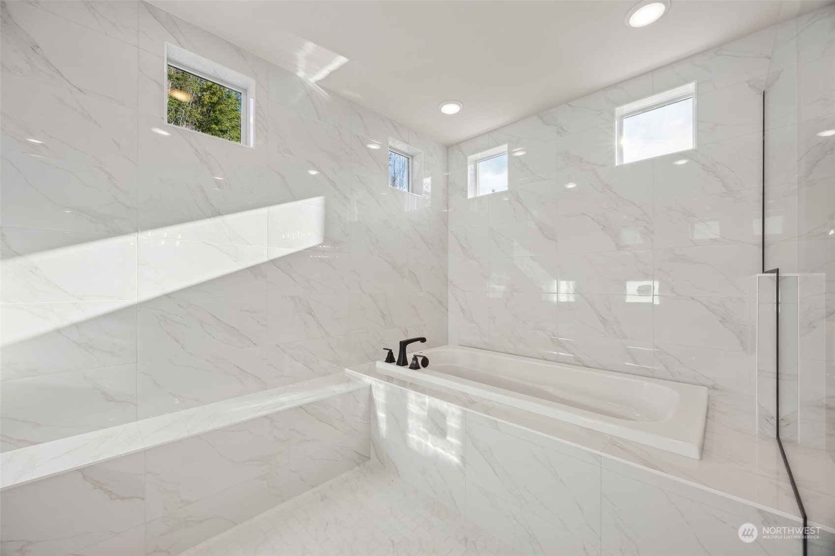 10311 132nd Avenue NE Unit: 9
