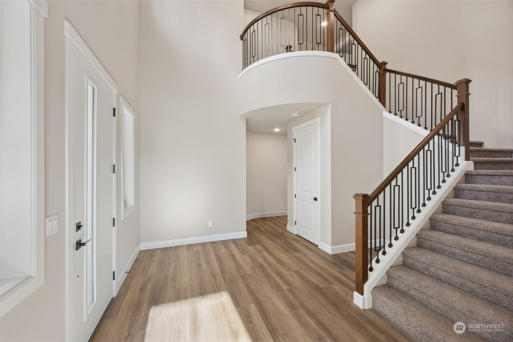 10311 132nd Avenue NE Unit: 9