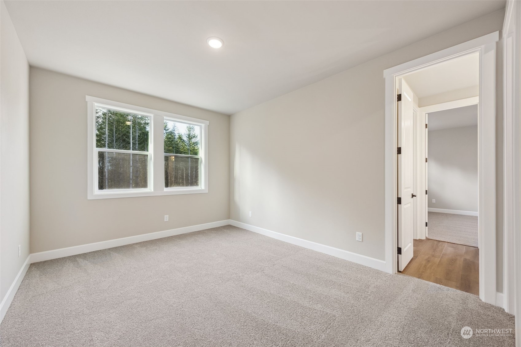 10311 132nd Avenue NE Unit: 9