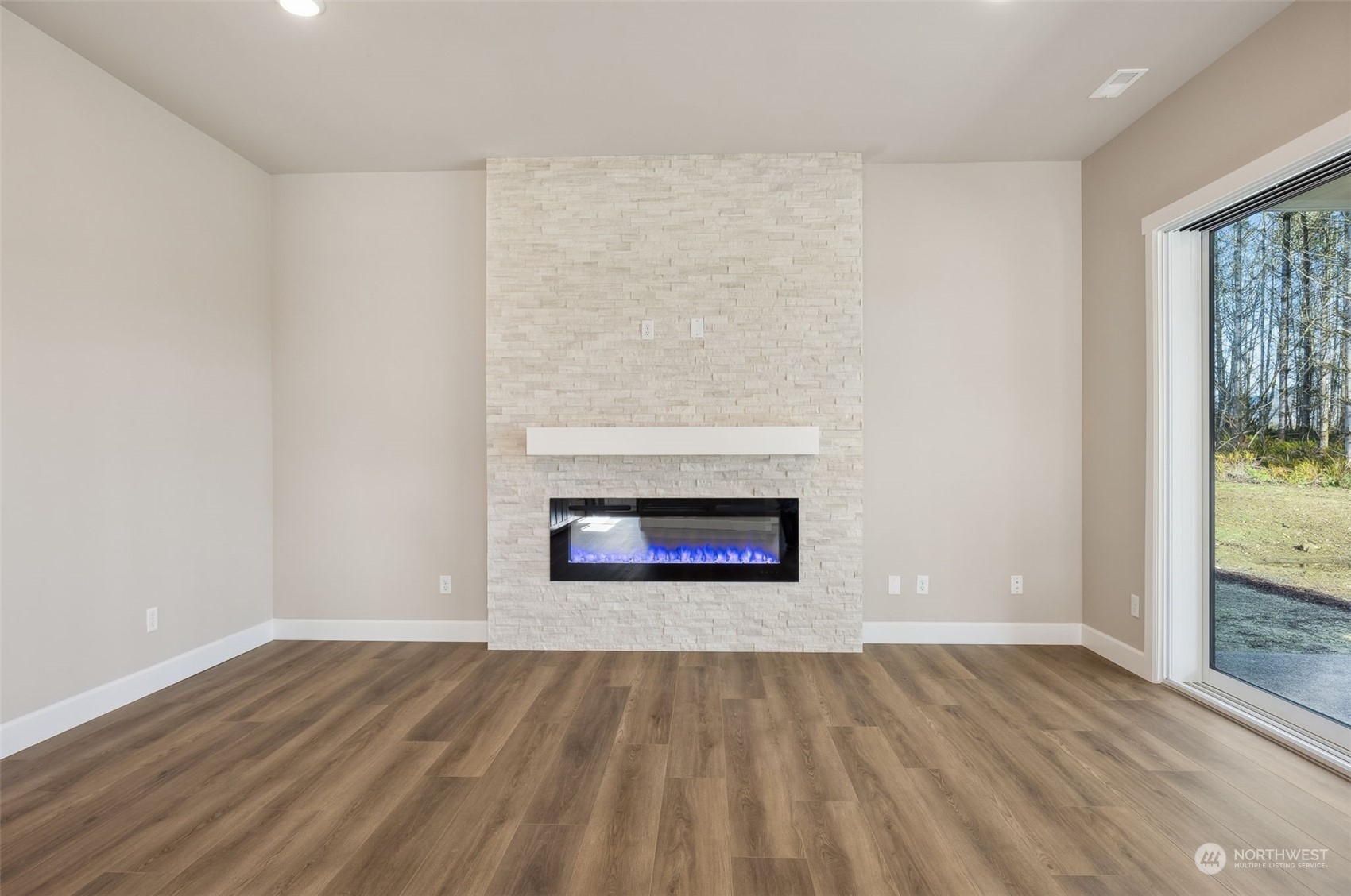 10311 132nd Avenue NE Unit: 9