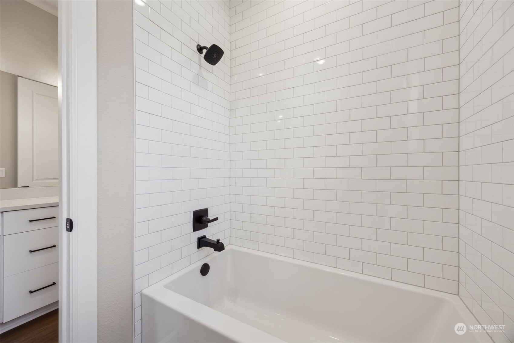 10311 132nd Avenue NE Unit: 9