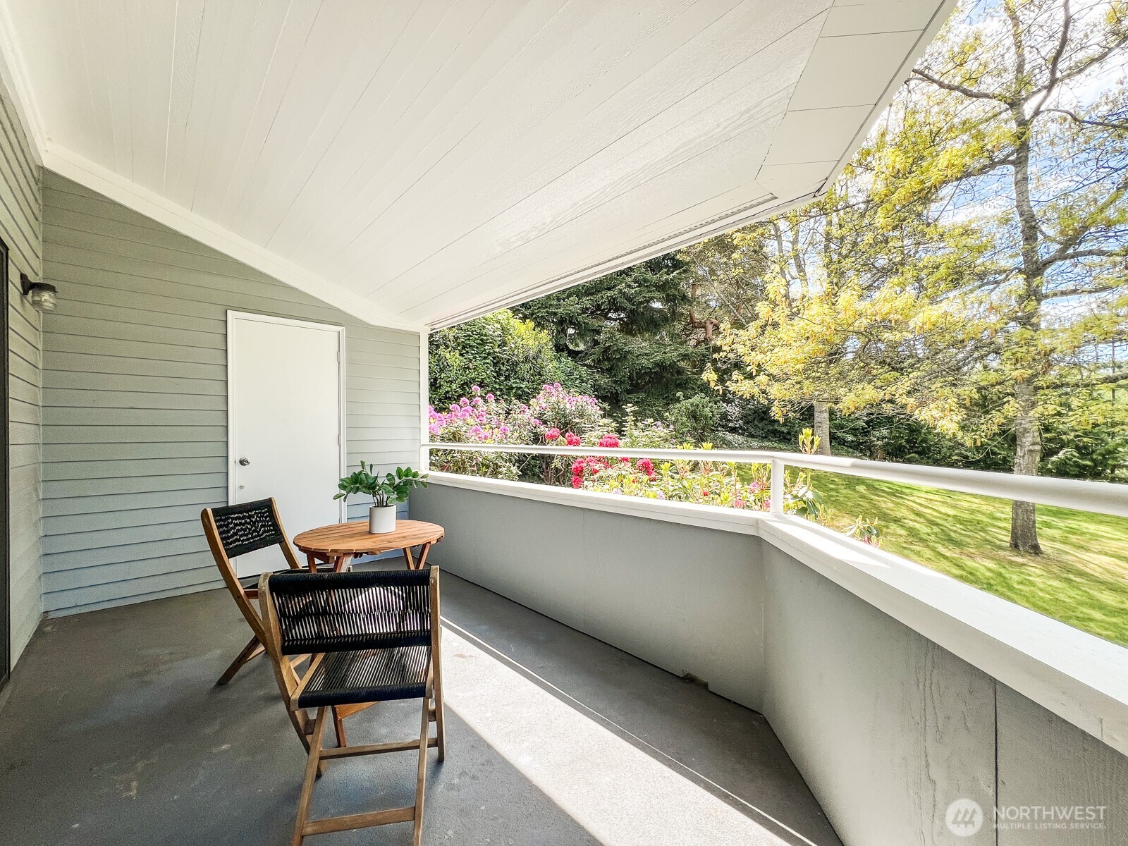 1224 6th Avenue S Unit: C305