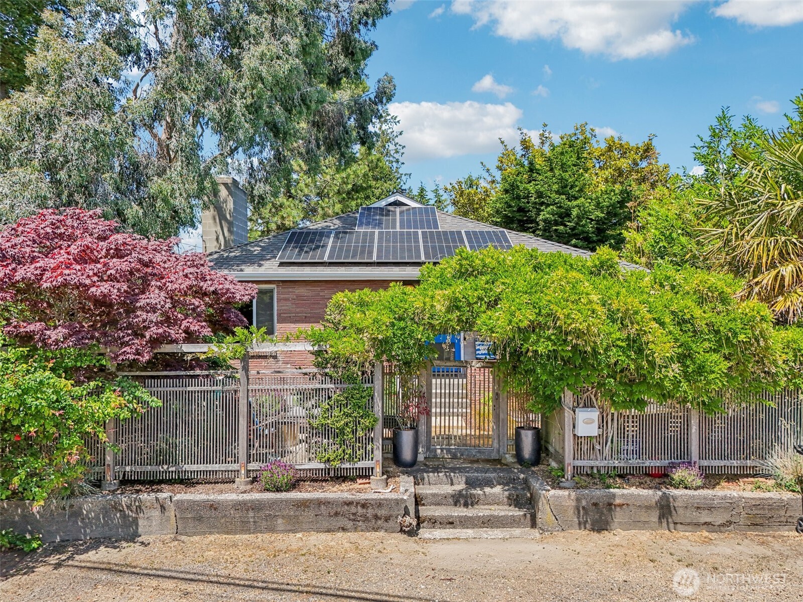 6412 SW Hinds Street