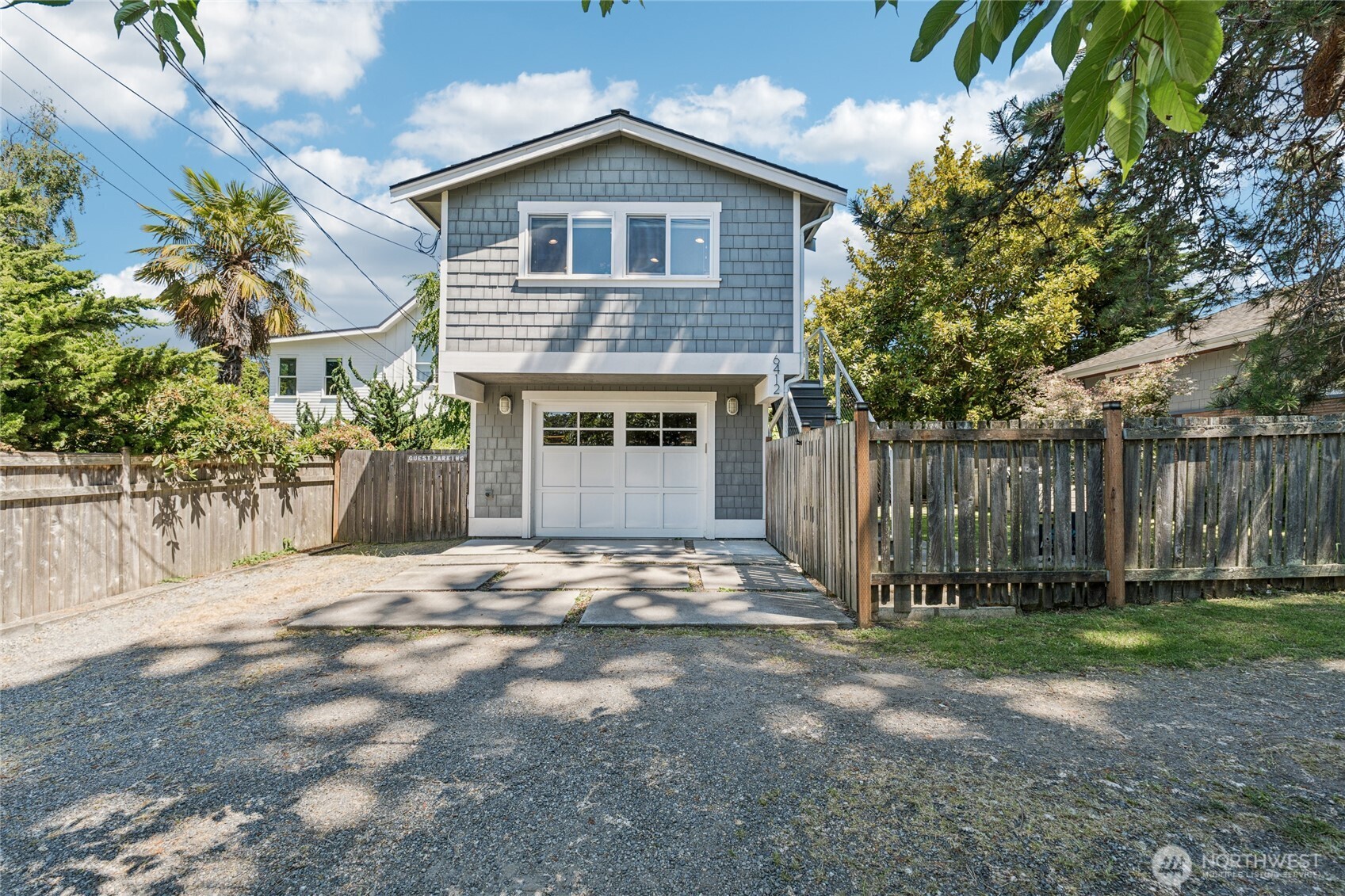 6412 SW Hinds Street