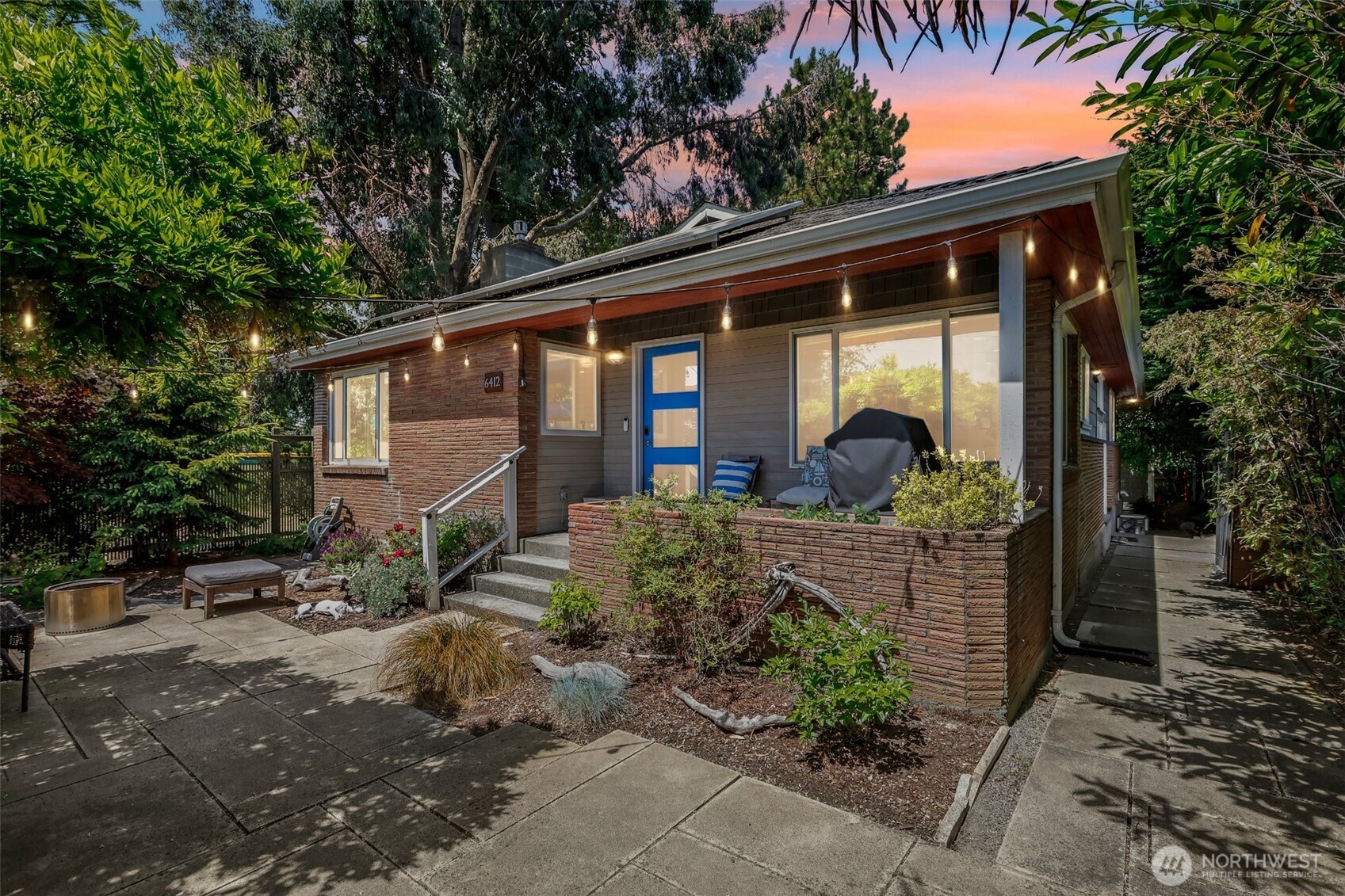 6412 SW Hinds Street