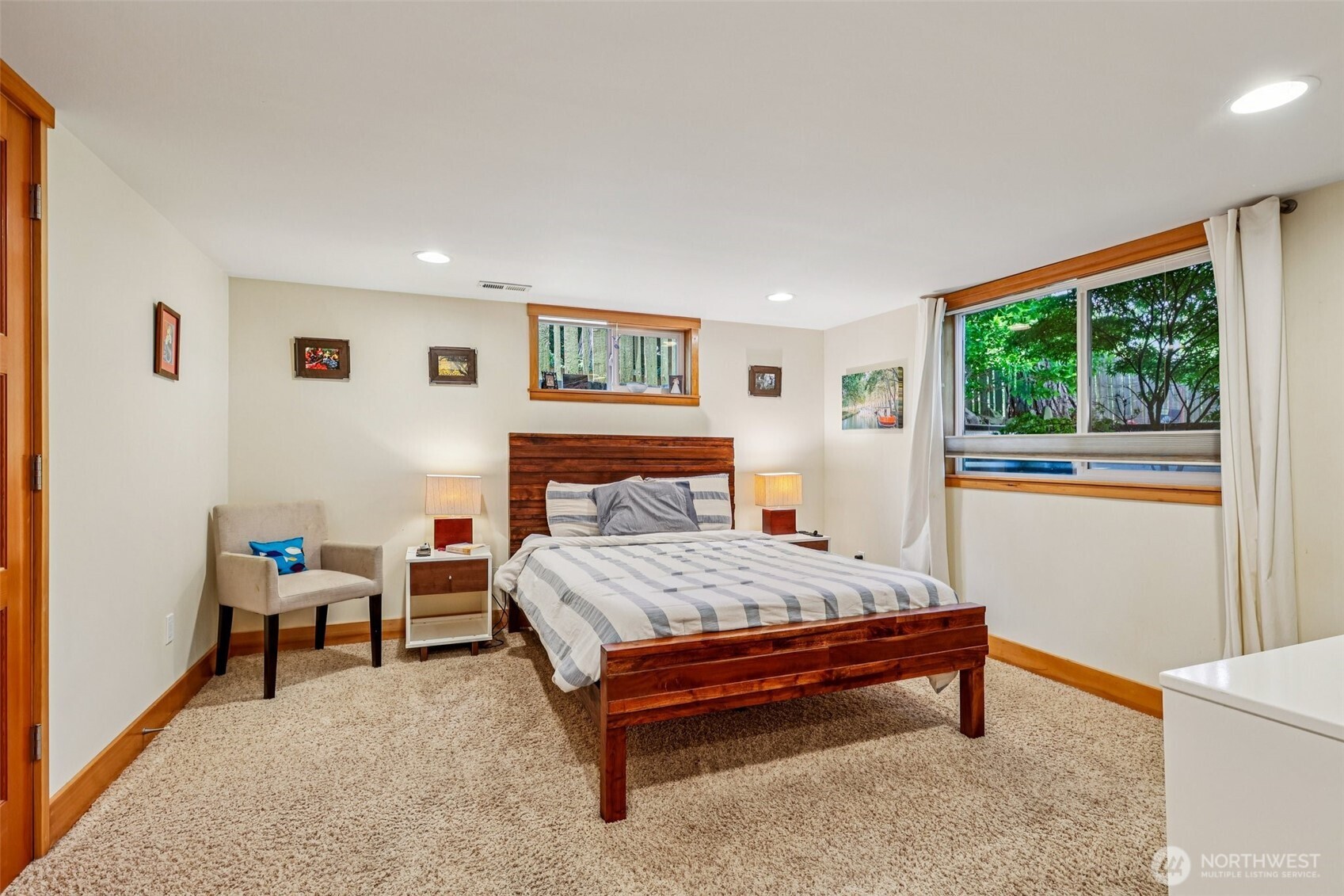 6412 SW Hinds Street