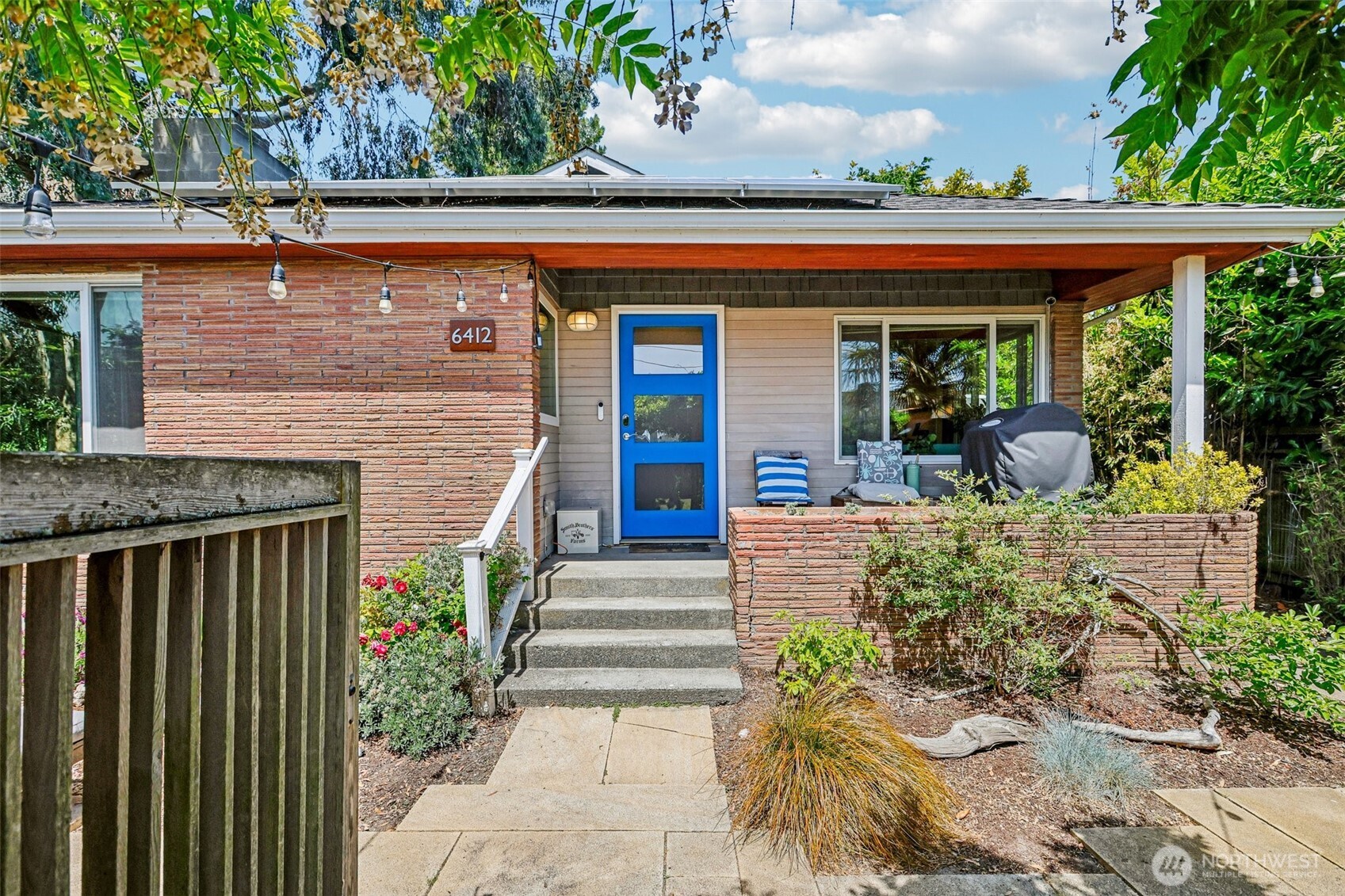 6412 SW Hinds Street