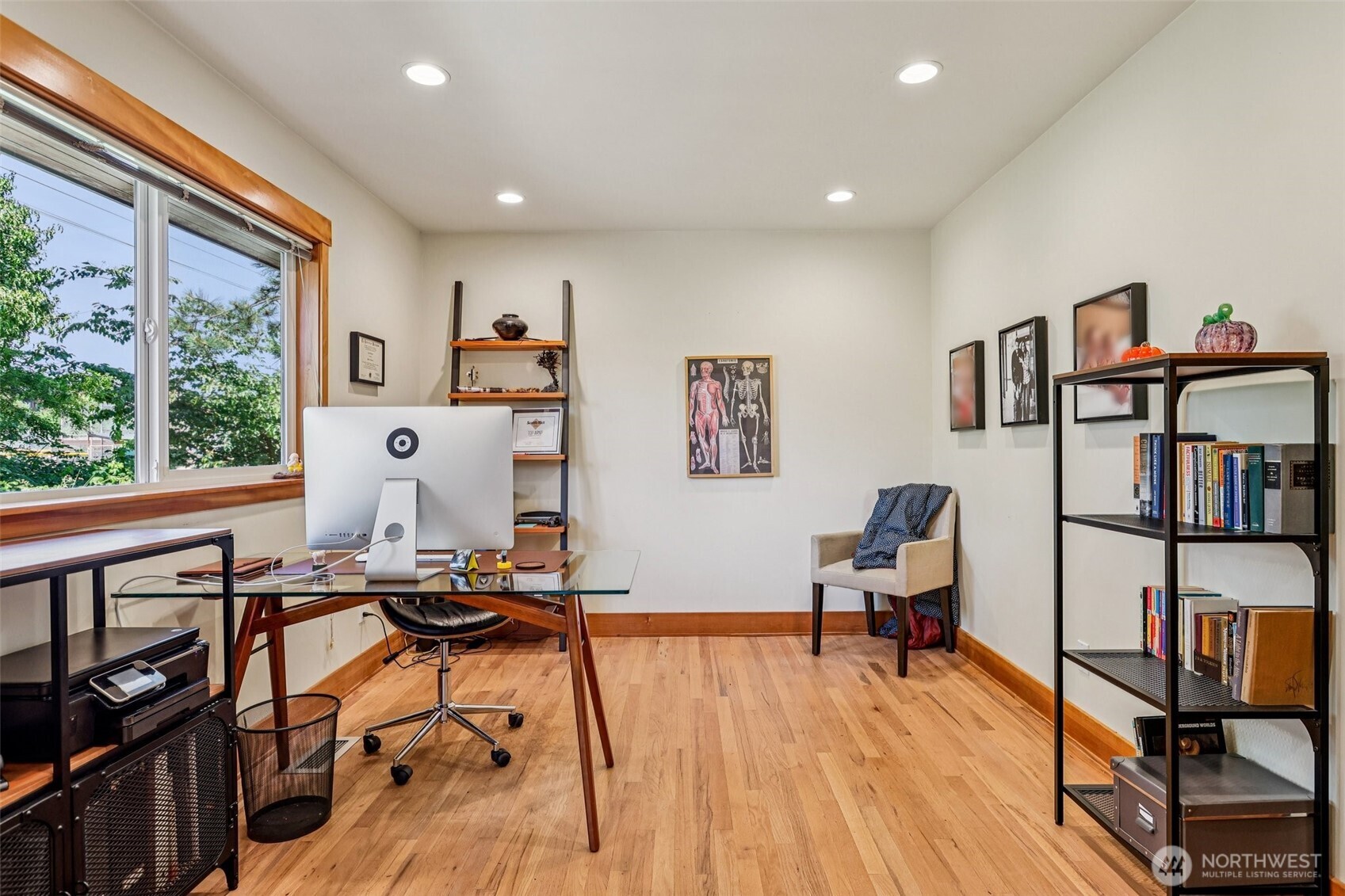 6412 SW Hinds Street