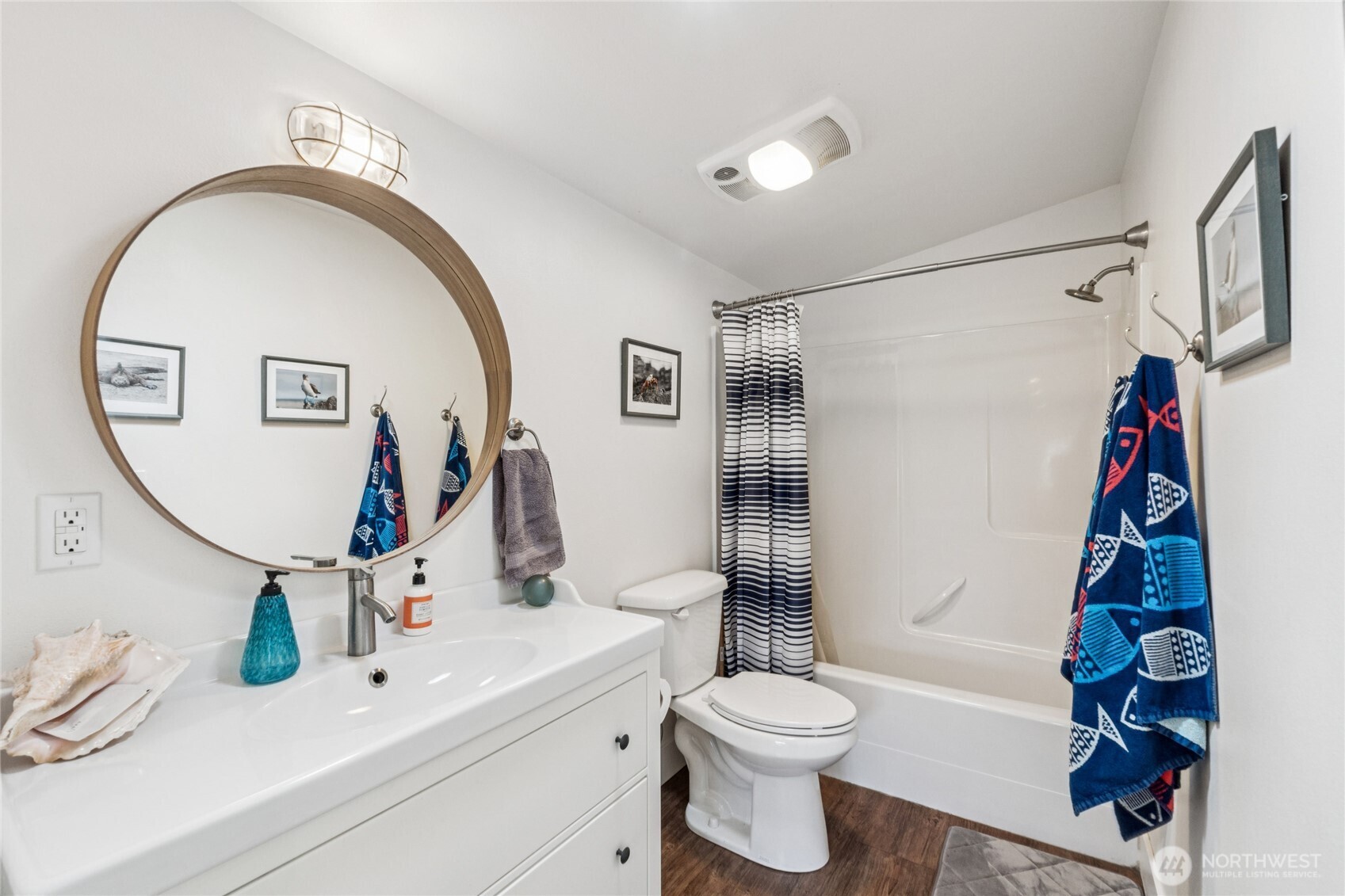 6412 SW Hinds Street