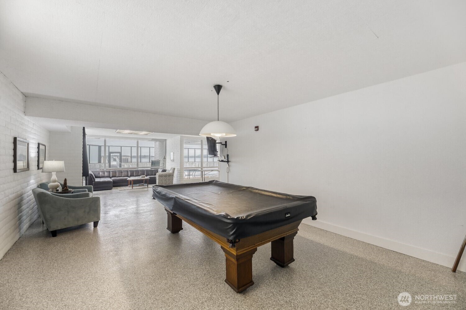 610 Front Street Unit: 201