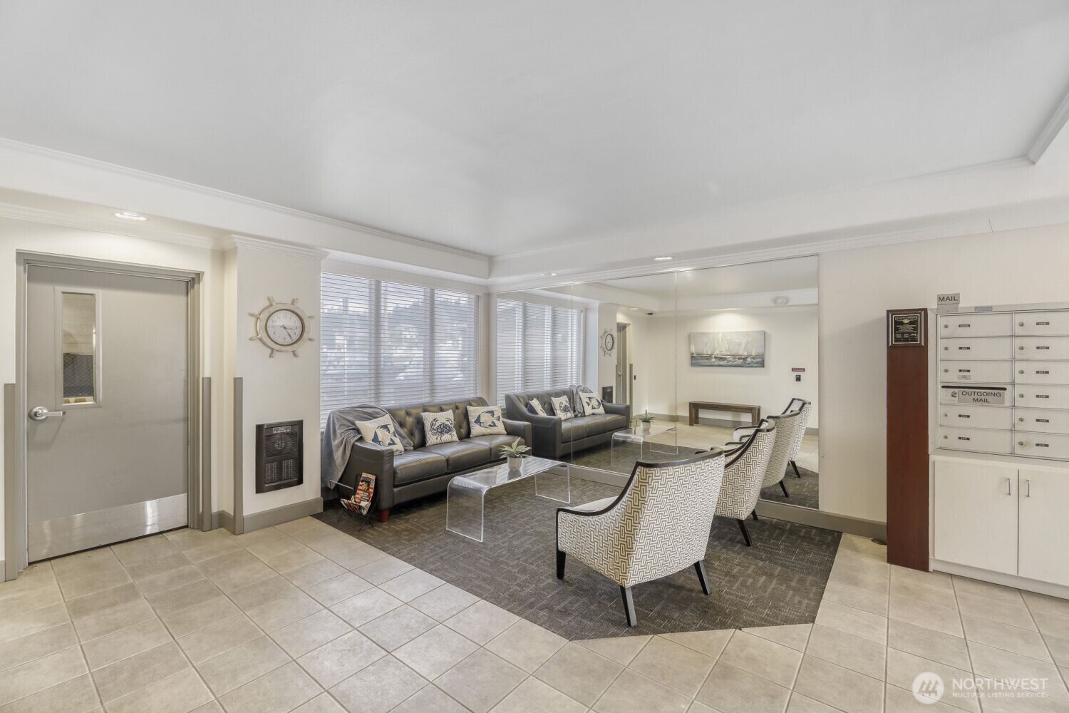 610 Front Street Unit: 201