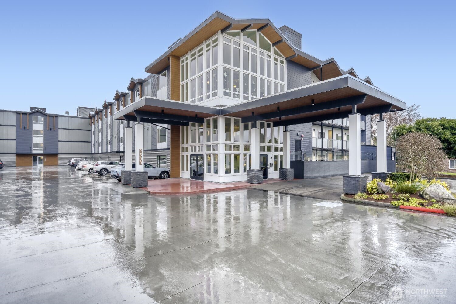 2501 Canterbury Lane E Unit: 215