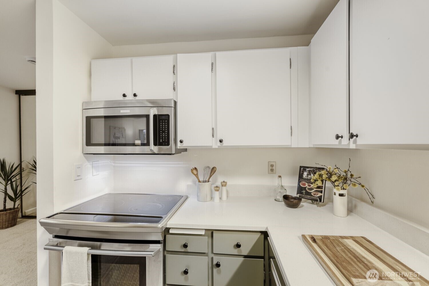 2501 Canterbury Lane E Unit: 215