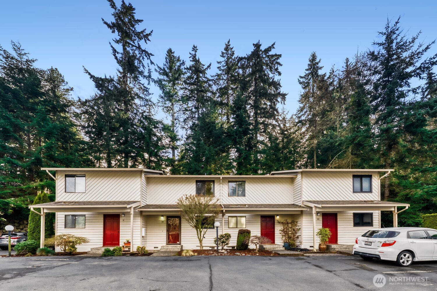 22906 Edmonds Way Unit: 10