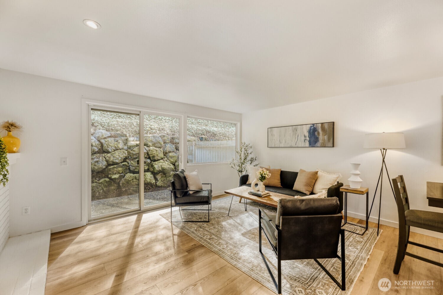 22906 Edmonds Way Unit: 10